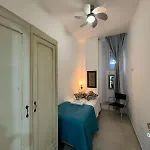 Warm Hideaway In Vibrant Tuscolano *